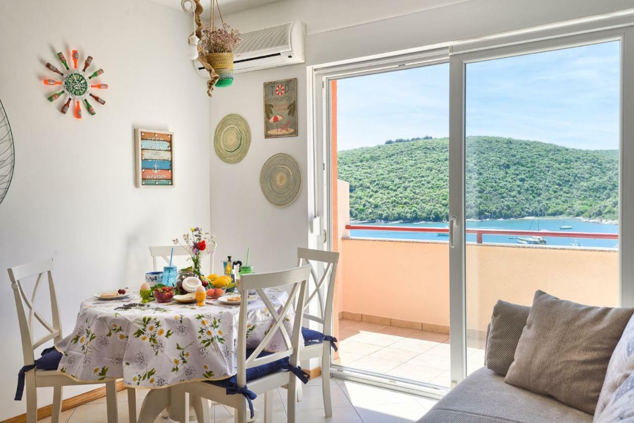 Duboko Plavo Appartement Krnica Buitenkant foto