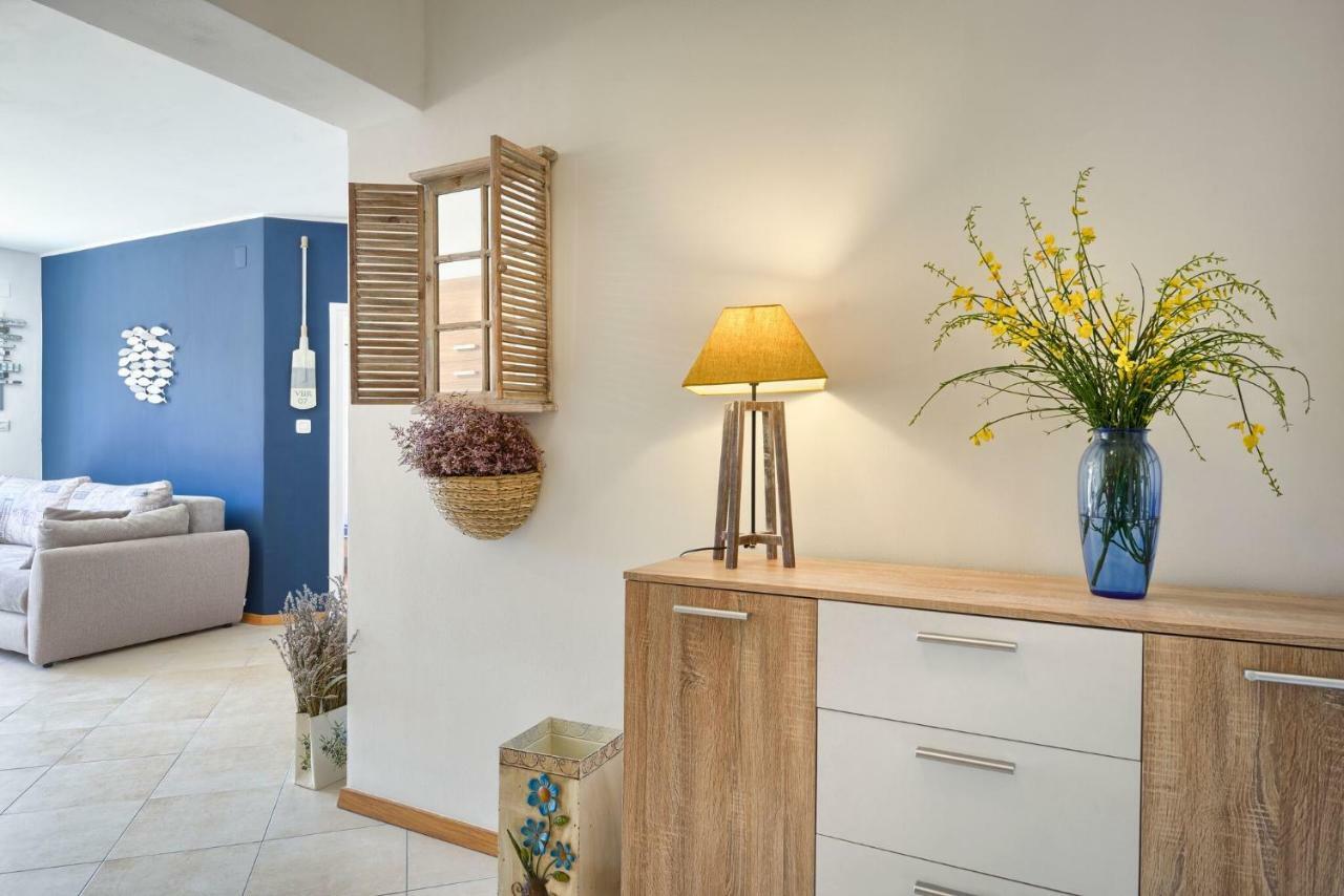 Duboko Plavo Appartement Krnica Buitenkant foto